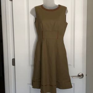 NWT ELIE TAHARI WOOL CALLIE DRESS IN WHEAT BRANCH